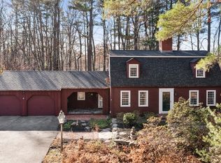 18 Gill Ct, Northbridge, MA 01534