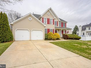 31 Thornhill Dr, Lumberton, NJ 08048