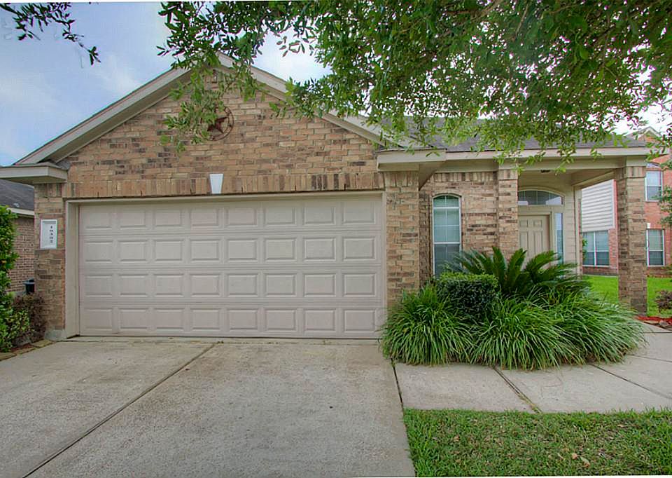 10302 Pine Meadows Blvd, Baytown, TX 77523 Zillow