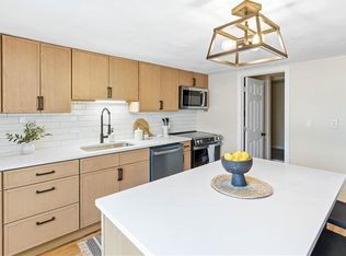 37 Phillip St, Coventry, RI 02816