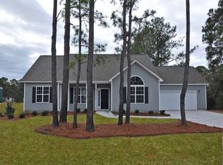 512 Topsail Plantation Dr, Hampstead, NC 28443