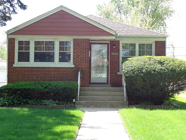 150 Bohland Ave photo 1