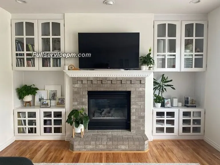 817 SW 354th St — Photo 4