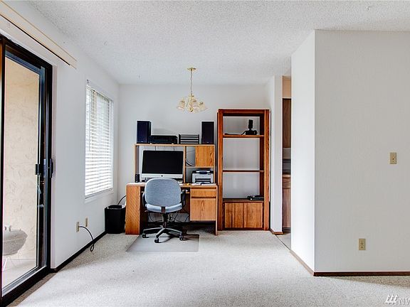 4th image of 12515 NE 145th Pl APT D125