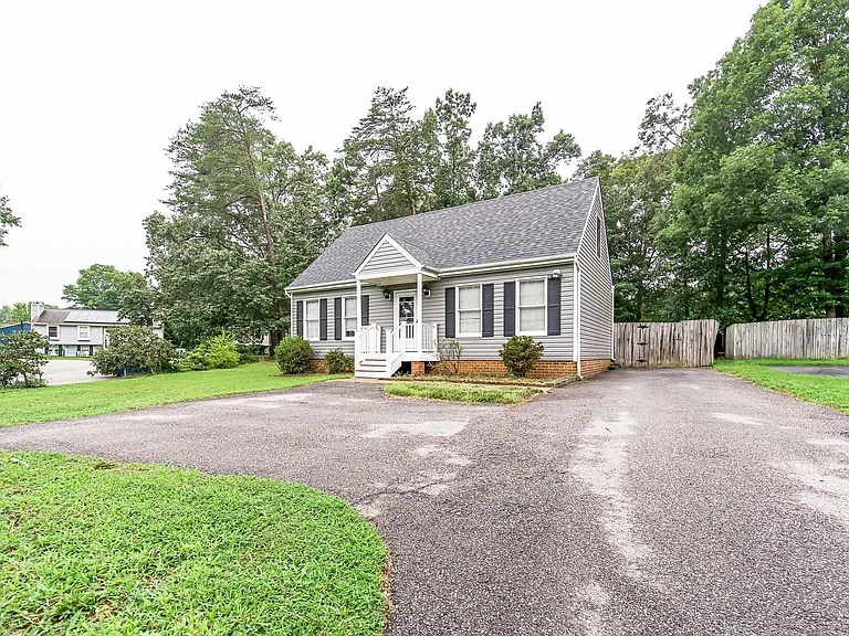 10504 Moorwood Ridge Cir — Photo 2