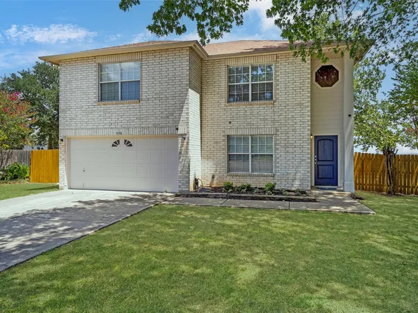 950 Whispering Hollow Dr, Kyle, TX 78640