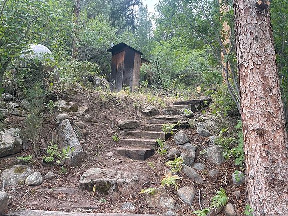 5th image of 509 Riverside Dr