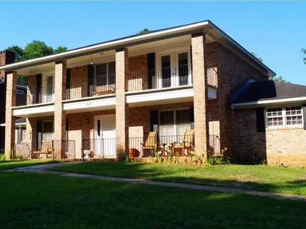 1613 Indian Trail Dr, Mobile, AL 36695