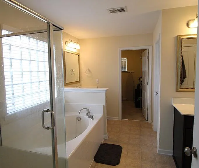 870 Cormier Dr — Photo 26