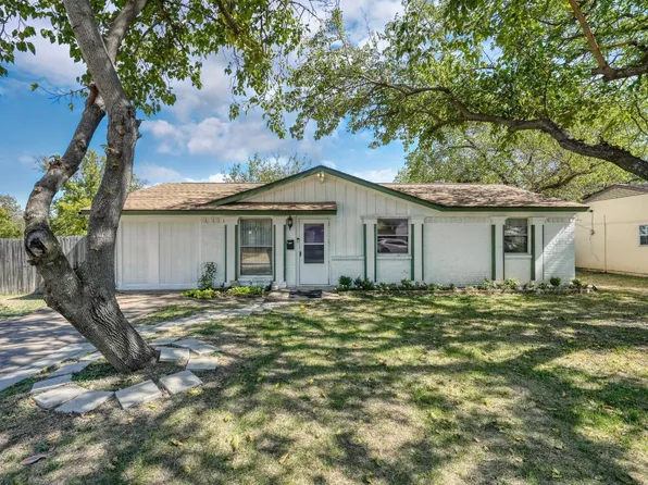 1350 Driftwood Dr, Duncanville, TX 75116