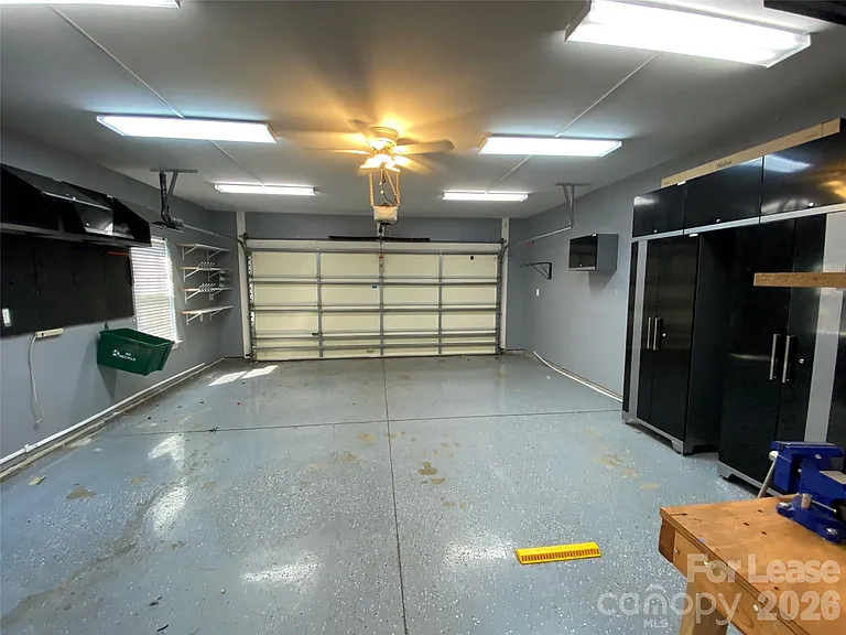 15313 Pahlmeyer Ln — Photo 32