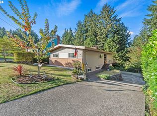 1120 Juniper Ave, Coos Bay, OR 97420