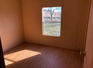 135 Enchanted Lakes Dr, Azle, TX 76020