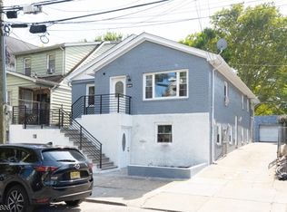 13-15 Eastern Pkwy, Jersey City, NJ 07305