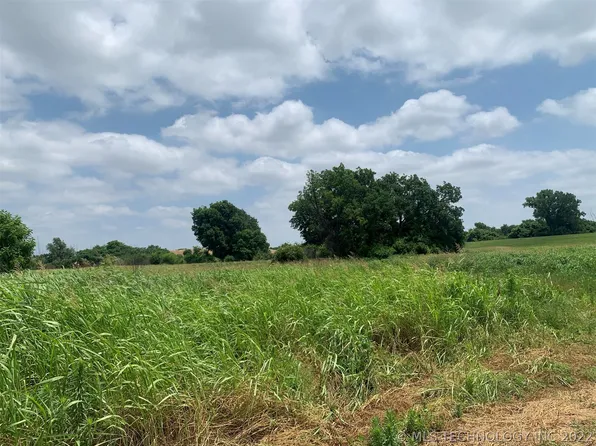 61st Ave, Tulsa, OK 74107