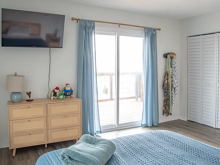 5703 Rudolph Ave — Photo 10