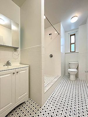 4th image of 1192 1st Ave APT 5F