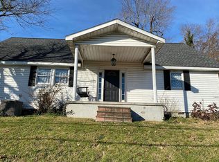158 S State St, Sebree, KY 42455