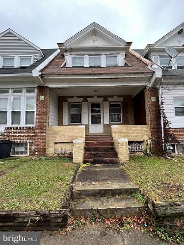 1st image of 923 McDowell Ave