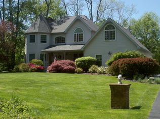 63 Godwin Rd, Middletown, NY 10941