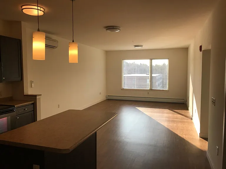80 Eastwood Dr — Photo 5