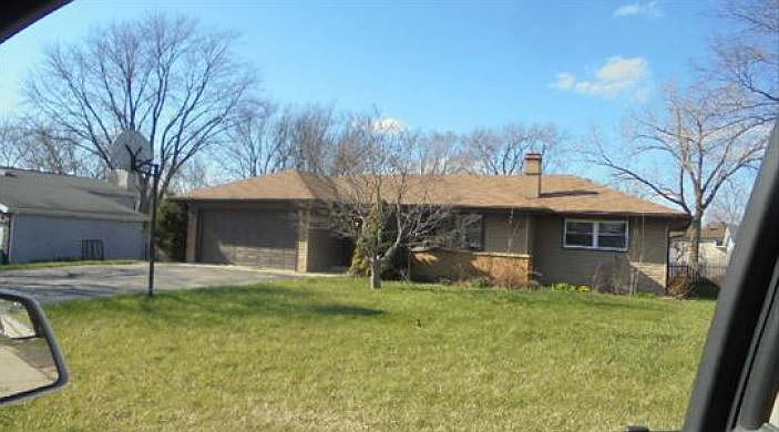 1st image of 2200 Witchwood Ln