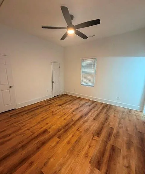 498 Connally St SE — Photo 15