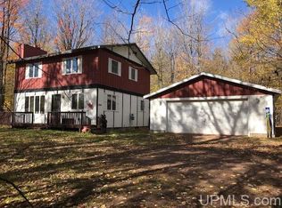N11463 Downhill St, Ironwood, MI 49911