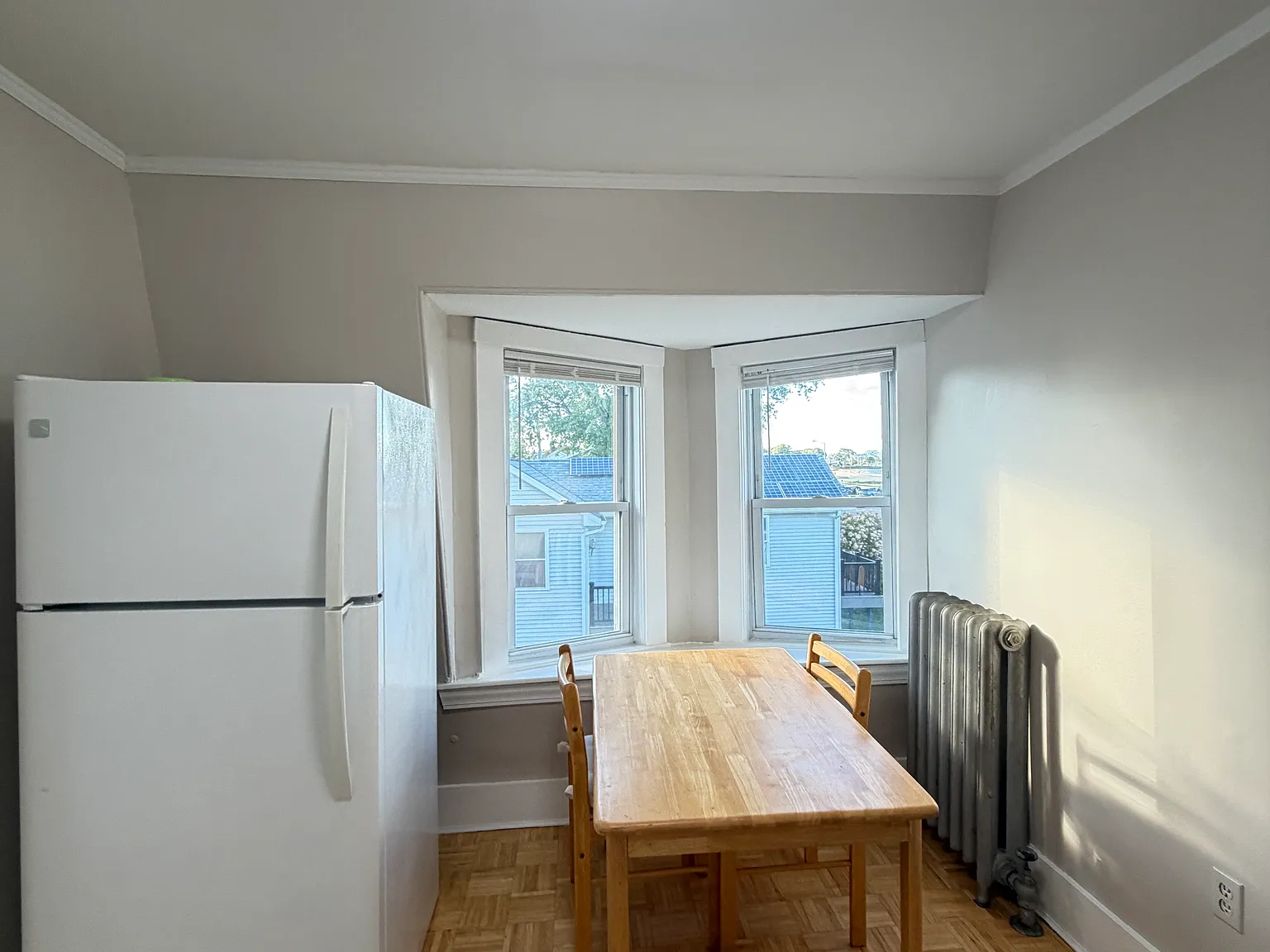 3 bed, 1524 sqft, $2,500 — Photo 2