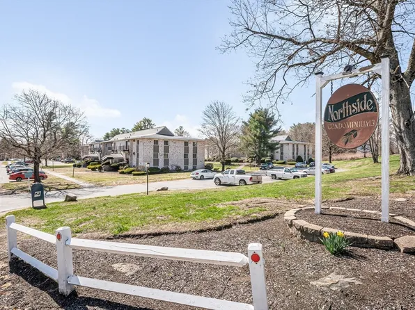 440 North Ave APT 202, Haverhill, MA 01830