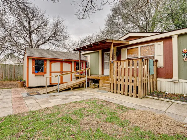 201 Horton Dr, Rosser, TX 75157