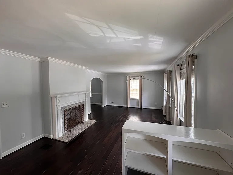 3414 Oak Ln — Photo 5