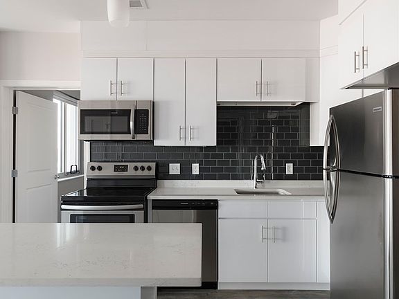 3rd image of 10 Essex St #208