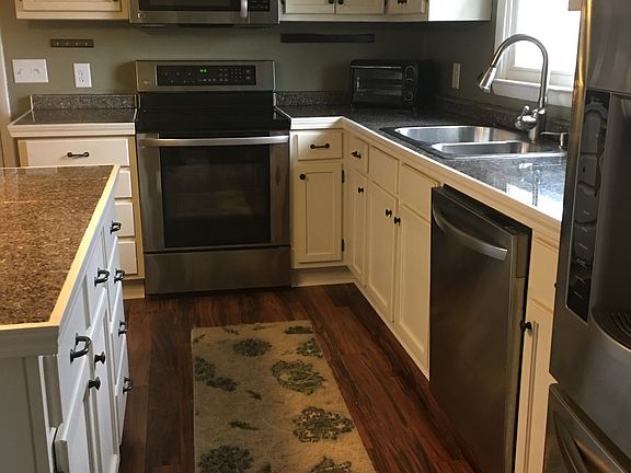 4th image of 1373 Underwood Ave