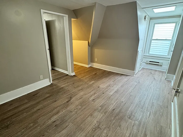 456 S Goodman St #4 — Photo 6