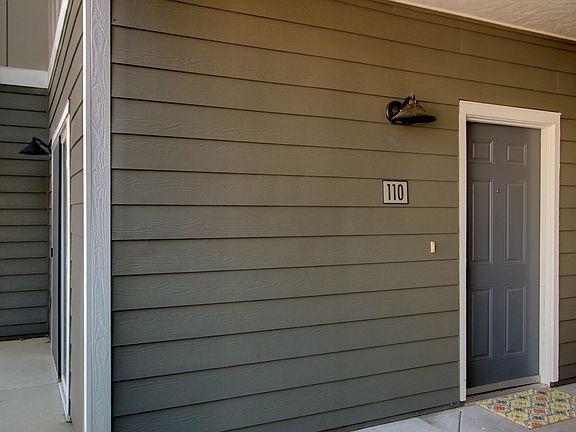 2nd image of 1818 Moore Blvd APT 110
