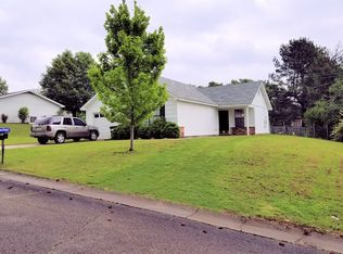 1310 Northwoods Dr, Alma, AR 72921