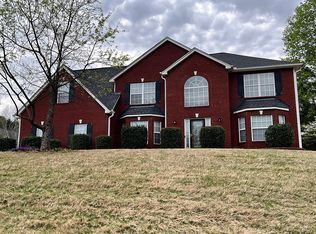 1850 Winding Crossing Trl, Fairburn, GA 30213