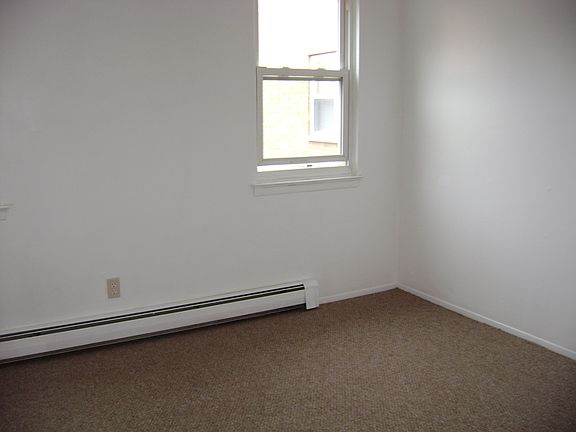 3rd image of 725 Joralemon St Unit 153