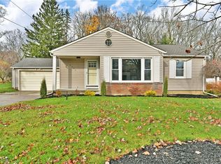 2750 Dogwood Dr, Youngstown, OH