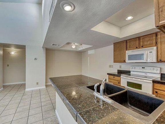 5th image of 633 W Southern Ave Unit 1184