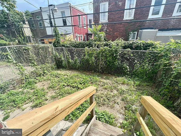 5532 Chancellor St — Photo 14