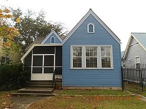 1st image of 3650 Fairmont Dr