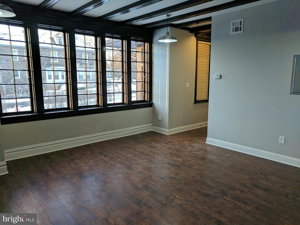 1st image of 399 W State St