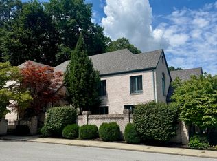 16 Exmoor Dr, Toledo, OH 43615