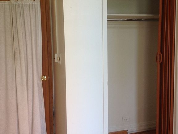 5th image of 166 Lexington Ave APT 3