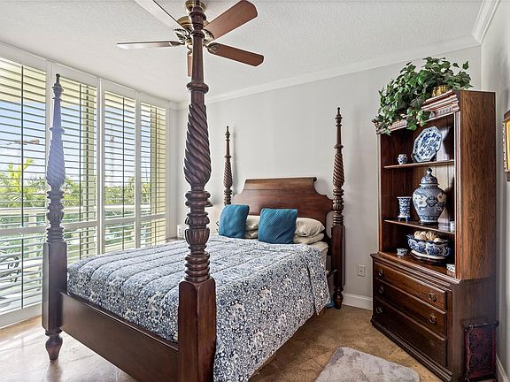 2nd image of 347 N New River Dr E APT 501