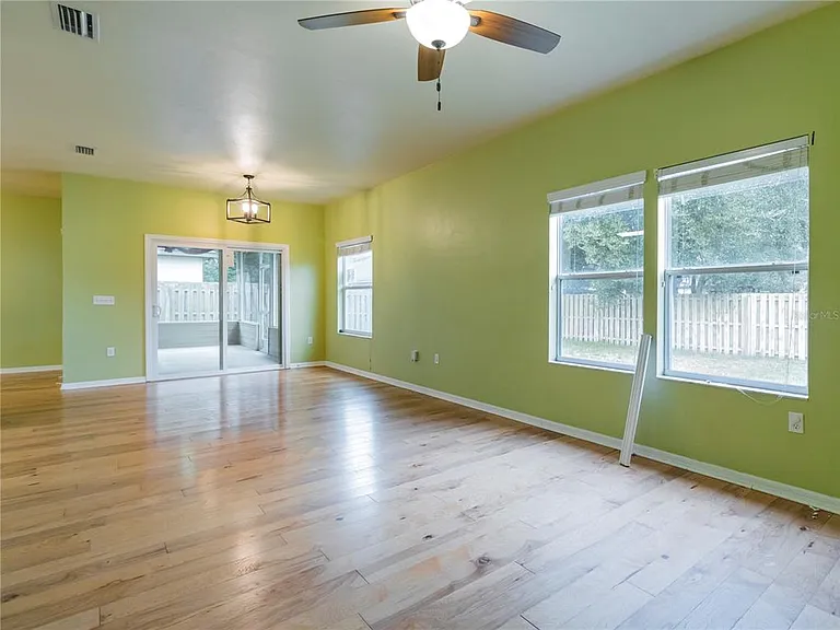 8436 SW 77th Ave — Photo 10