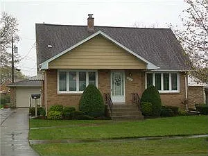 13 Ruth Dr photo 1