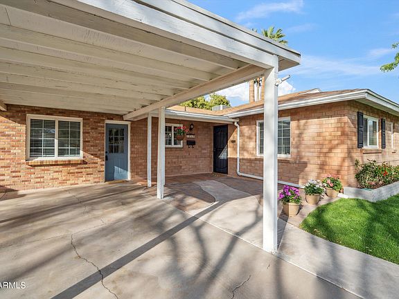 5th image of 1940 E MONTEBELLO Avenue